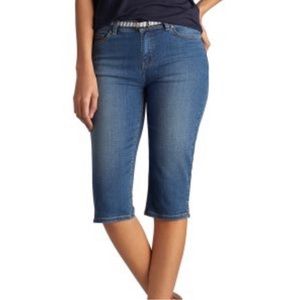 LEE Jeans Lakeshore Blue Denim Skimmer Bermuda Shorts Plus Size 24W NWT